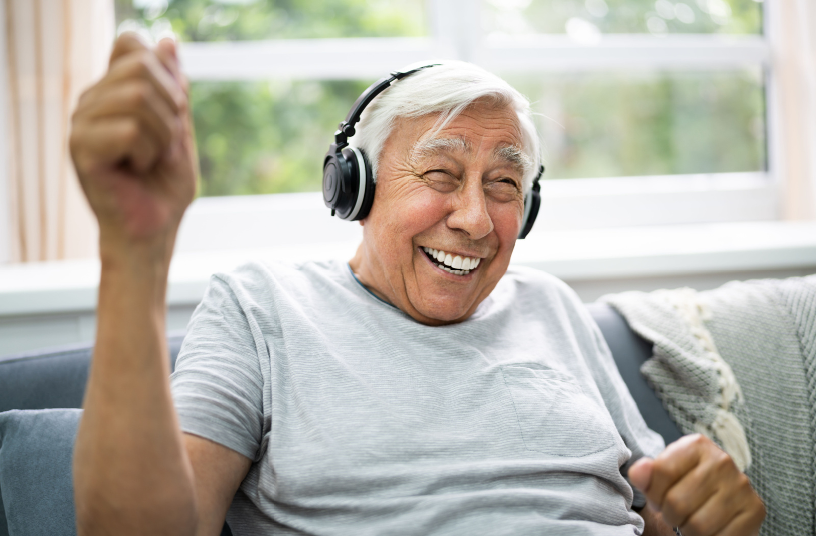 Benefits of Music Therapy for Seniors | Lewes